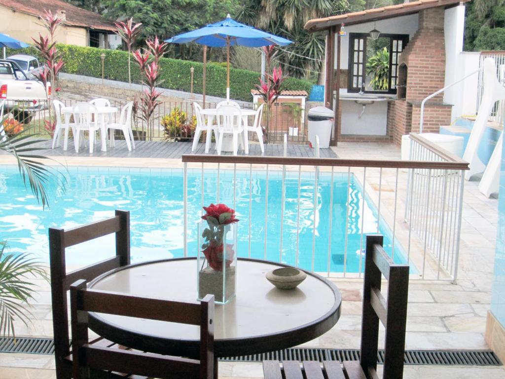 Rosas Inn