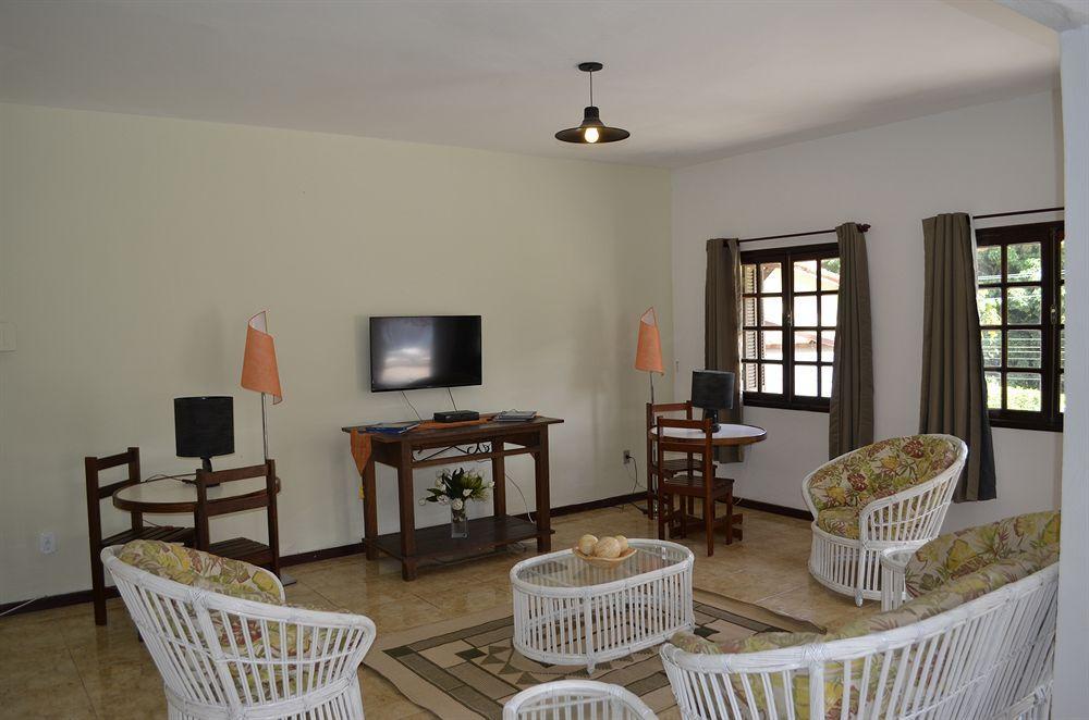 Rosas Inn